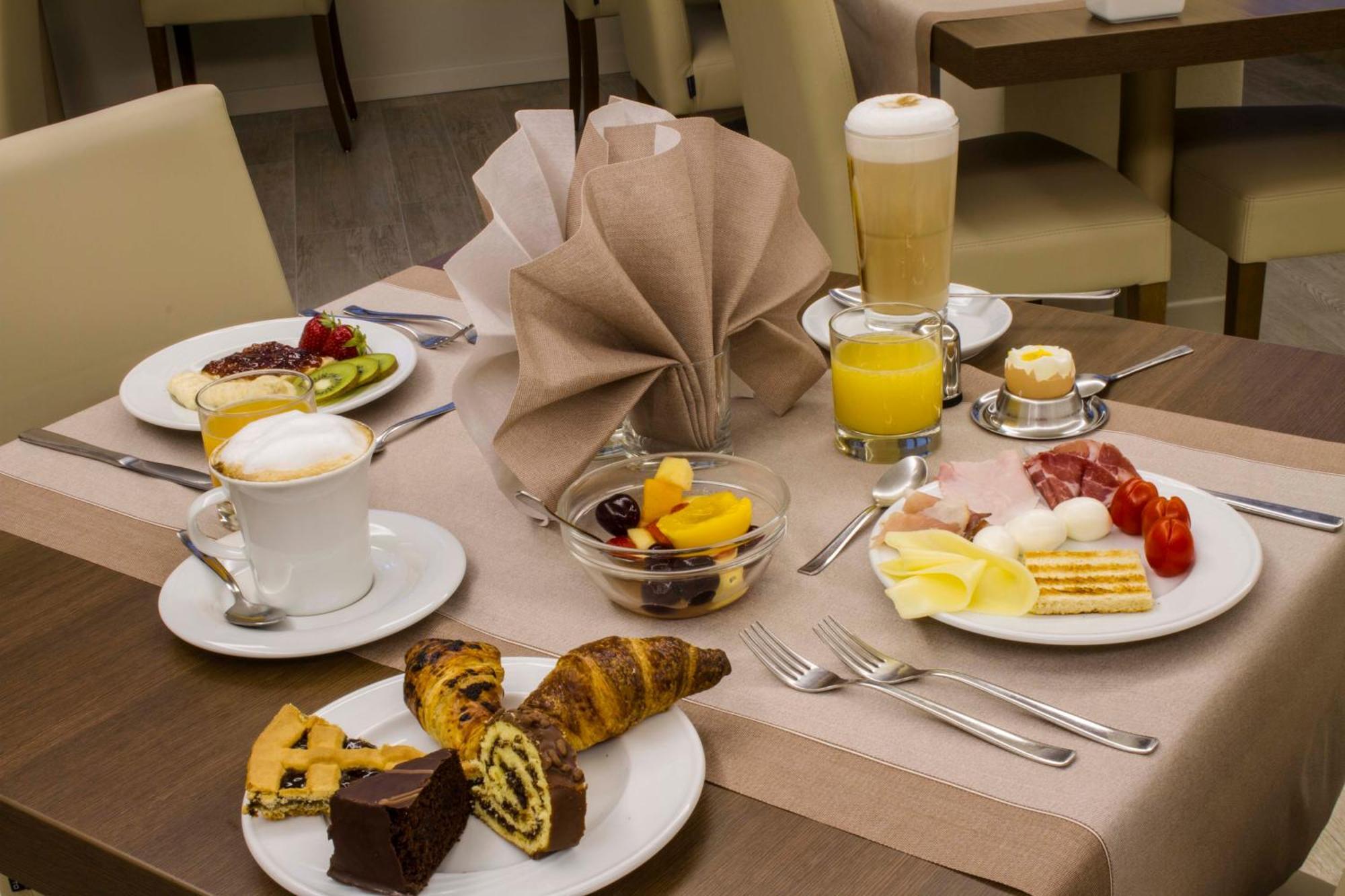 Hotel Relais Agli Olivi Lazise Exteriör bild